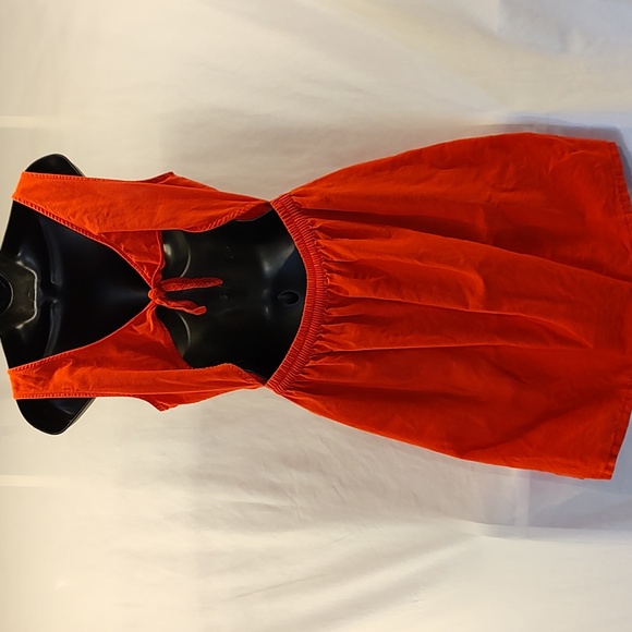 Women's coral jumpsuit skirt from the ' Gap'. Size  Small - Picture 3 of 6